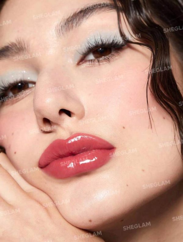 بالم لب حجم دهنده شیگلم Sheglam | لیپ پلامپر رنگ First crush شیگلم - Image 4